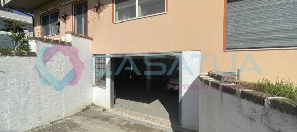 5 rooms Apartment in Città Sant'Angelo, Italy No. 43143 33