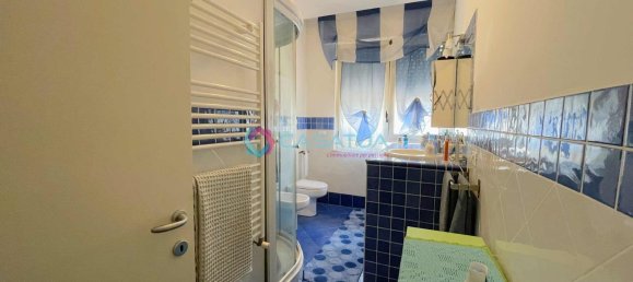 5 rooms Apartment in Città Sant'Angelo, Italy No. 43143 23