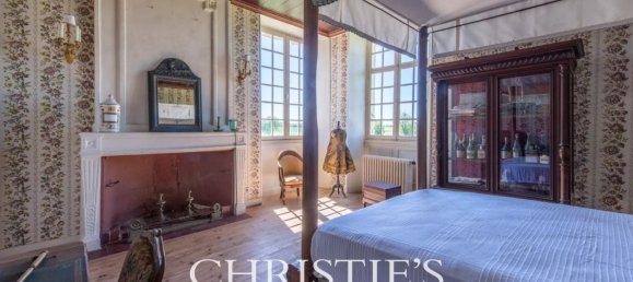 Замки и поместья с 10 спальнями в Сент, Франция № 40376 15