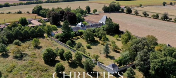 Замки и поместья с 10 спальнями в Сент, Франция № 40376 22