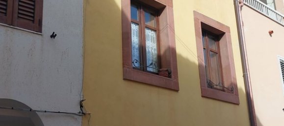 Casa de 8 habitaciónes en Tula, Italy No. 124856 2