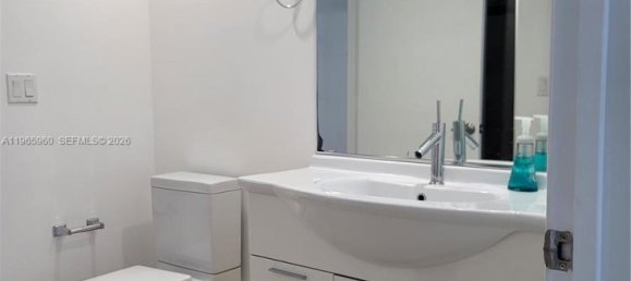 2 bedrooms Commercial property for rent in Miami, Miami-Dade, Florida, USA № 614411 12