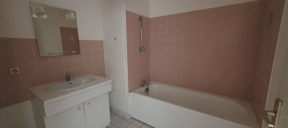 Квартира с 3 спальнями в Эврё, Франция № 311604 6