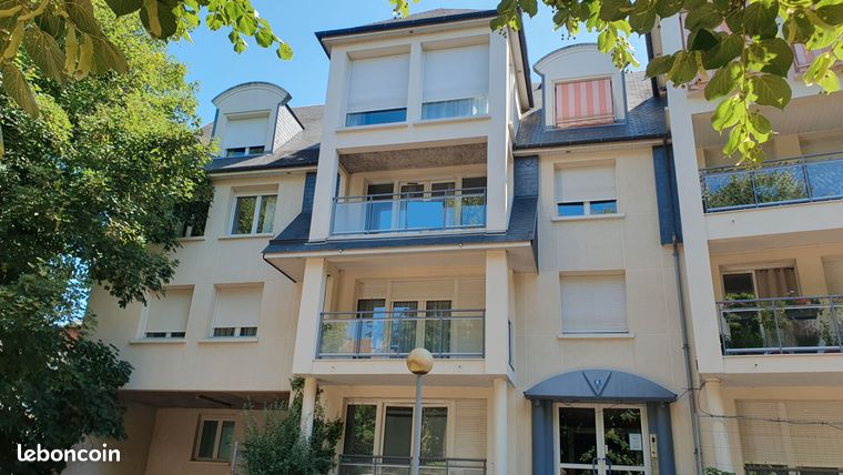 Квартира с 3 спальнями в Эврё, Франция № 311604