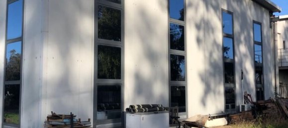 Склад 1050м² в Латина, Италия № 137058 10