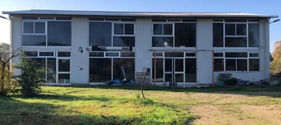 Склад 1050м² в Латина, Италия № 137058 2