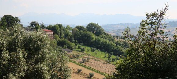 Casa de 6 habitaciónes en Mogliano, Italy No. 175940 28