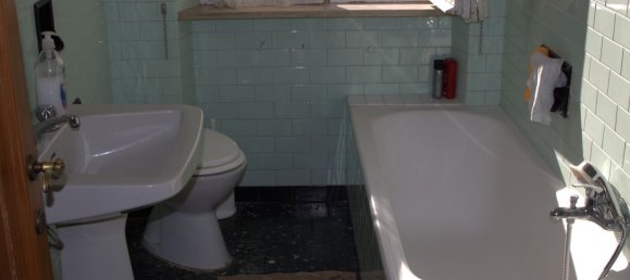 Casa de 6 habitaciónes en Mogliano, Italy No. 175940 31