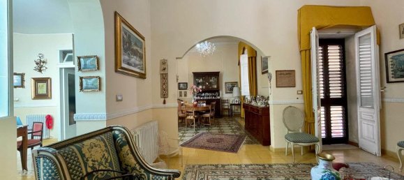 7-salle Appartement à Reggio Calabria, Italy No. 37487 12