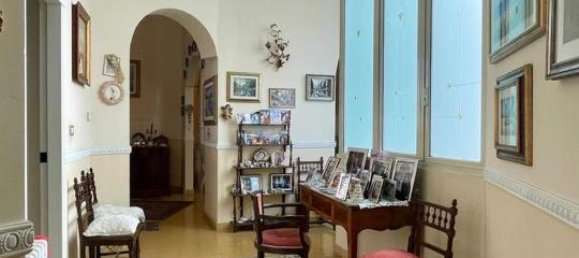 7-salle Appartement à Reggio Calabria, Italy No. 37487 7