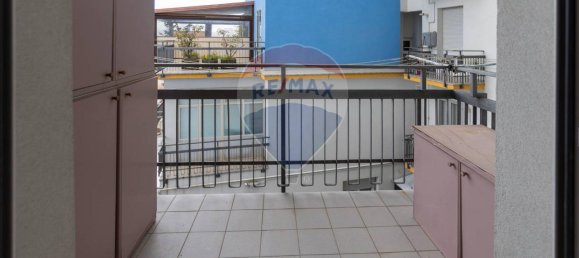 7 rooms Apartment in Chiaravalle, Italy No. 5164 10