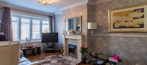 3 bedrooms House in Middlesbrough, United Kingdom No. 1806 2