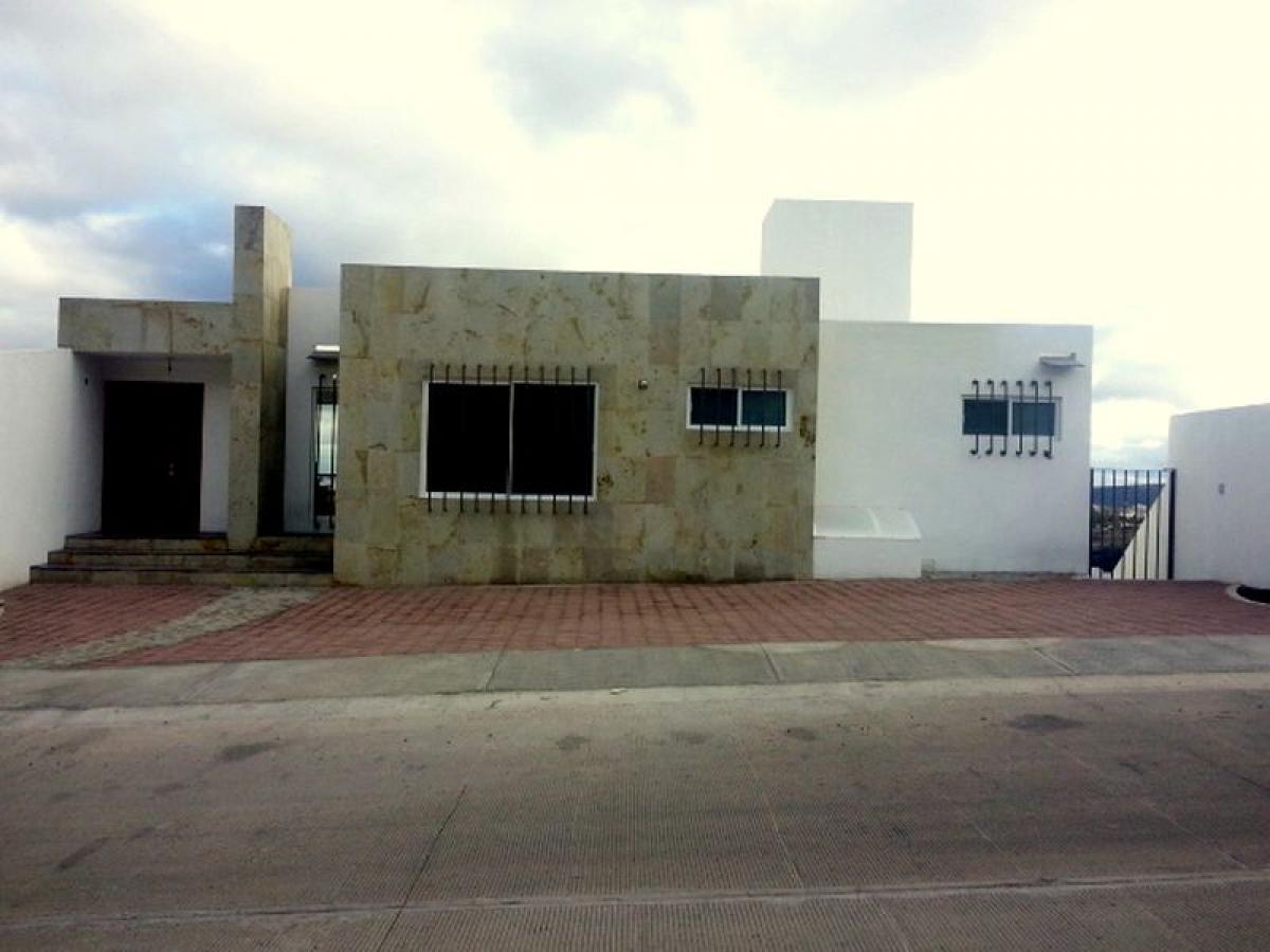 3 bedrooms House in Queretaro, Mexico No. 161998