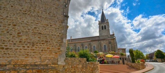 807m² Land in Pomeys, France No. 78007 14