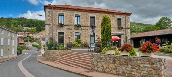 807m² Land in Pomeys, France No. 78007 12