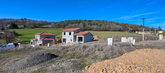 807m² Land in Pomeys, France No. 78007 6