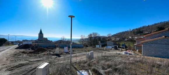 807m² Land in Pomeys, France No. 78007 3