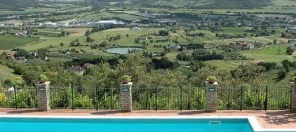 2634m² Hotel in Magione, Italy No. 56095 18