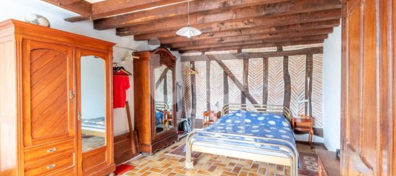 2 bedrooms House in Oussoy-en-Gatinais, France No. 251100 5