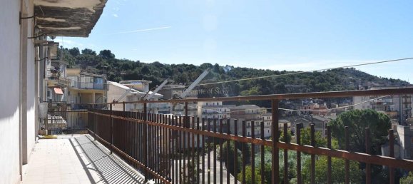 4 rooms Apartment in Modica, Italy No. 231255 20