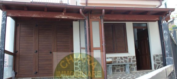 Дом с 4 комнатами в Лиша, Италия № 130532 25