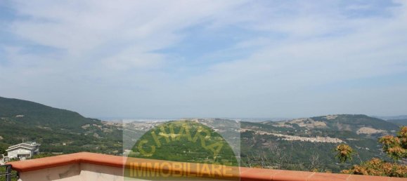 Дом с 4 комнатами в Лиша, Италия № 130532 29