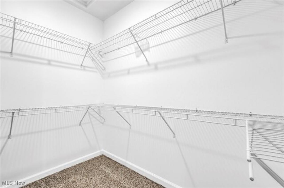 3 bedrooms House in Shaker Heights, USA No. 380565