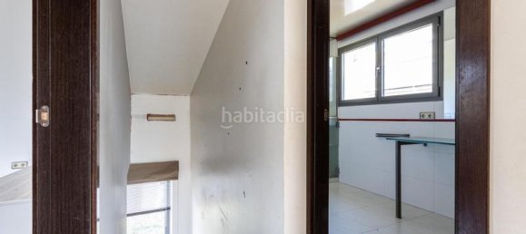 3 Schlafzimmer Haus in Barcelona, Spain, Nr. 176816 10