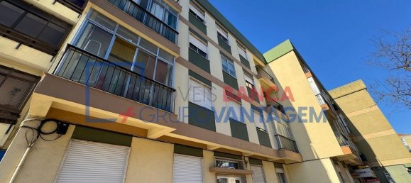 Apartamento de 3 dormitorios en Setubal, Portugal No. 154293 3