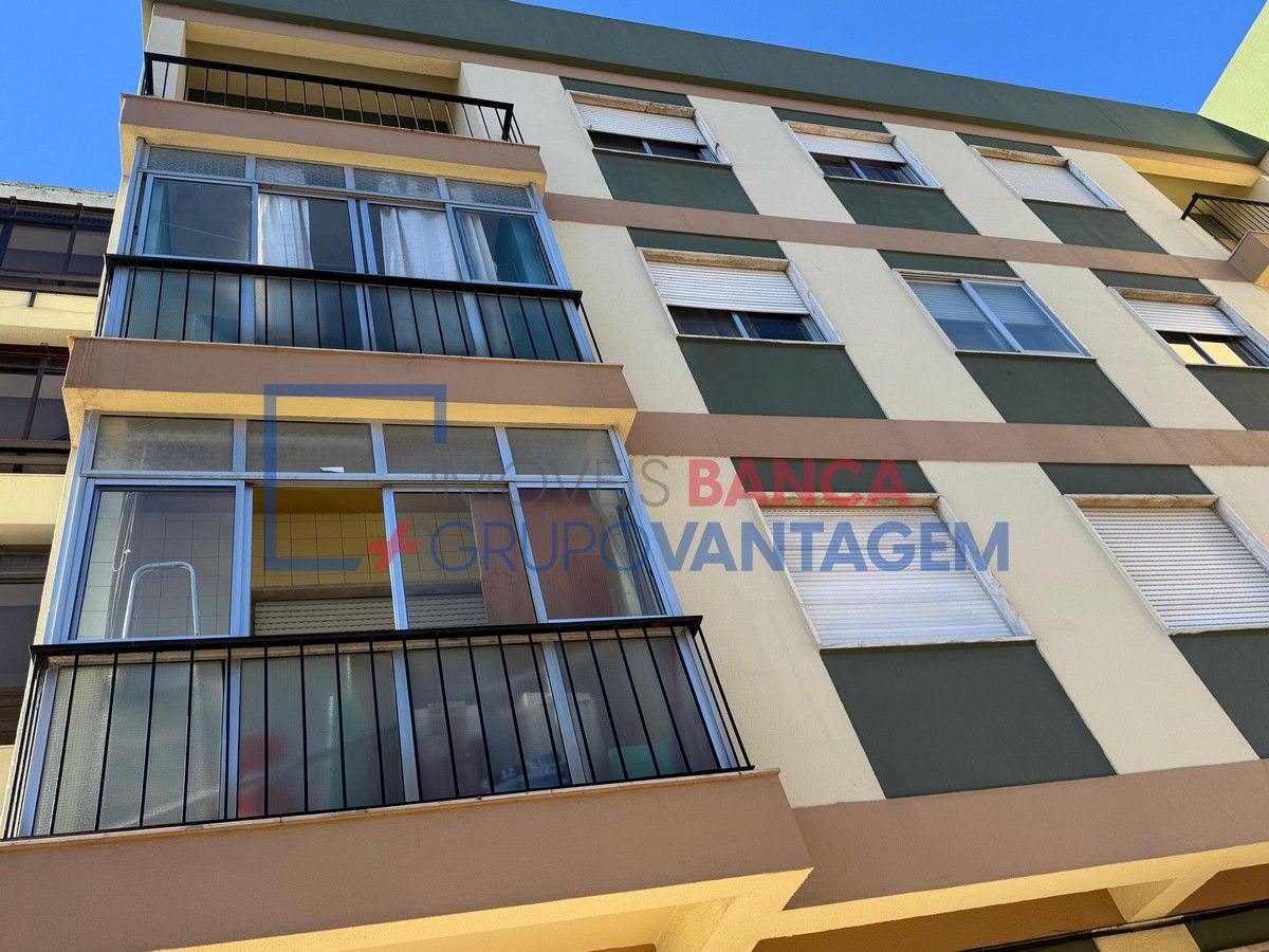 Apartamento de 3 dormitorios en Setubal, Portugal No. 154293