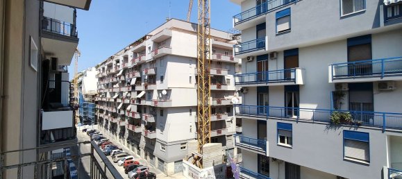 3 Schlafzimmer Wohnung in Bari, Italy, Nr. 346439 17