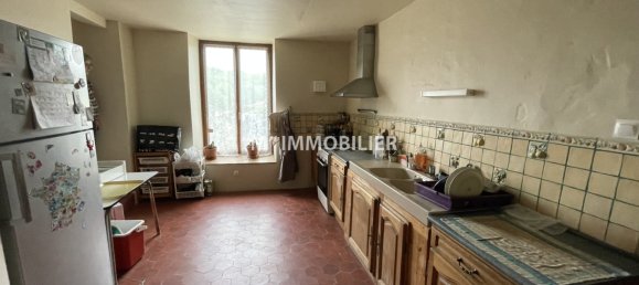 4 Schlafzimmer Haus in Chateau-Thierry, France, Nr. 66268 2