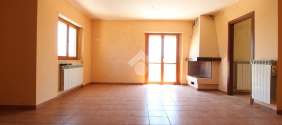Apartamento de 4 dormitorios en Fossacesia, Italy No. 155900 13