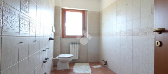 Apartamento de 4 dormitorios en Fossacesia, Italy No. 155900 20