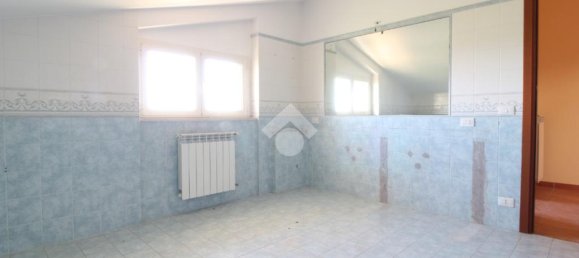 Apartamento de 4 dormitorios en Fossacesia, Italy No. 155900 25
