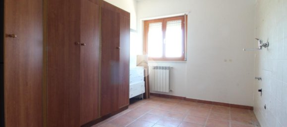Apartamento de 4 dormitorios en Fossacesia, Italy No. 155900 19