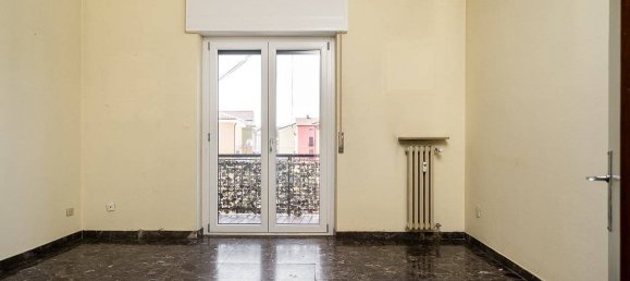 2 bedrooms Apartment in Verona, Italy No. 277296 3