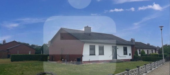 4 rooms Bungalow in Diepholz, Germany No. 193993 3