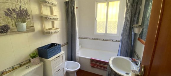 Casa de 3 dormitorios en Cádiz, Spain No. 148595 17