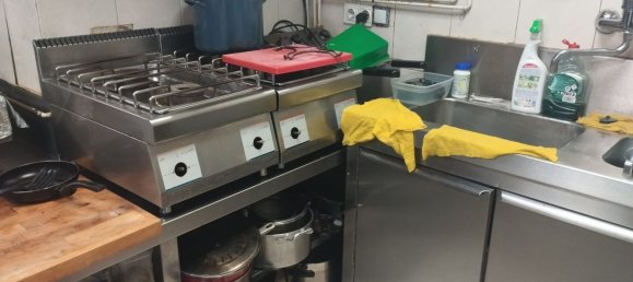 60m² Commercial property in Reus, Spain No. 149505 6