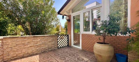 Villa de 2 dormitorios en Rende, Italy No. 343662 28