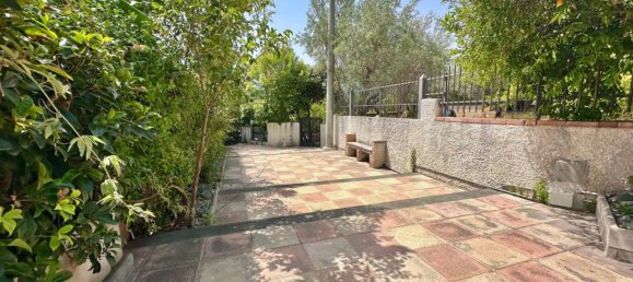 Villa de 2 dormitorios en Rende, Italy No. 343662 44