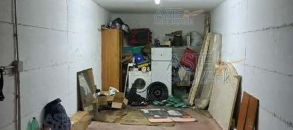 2 rooms Apartment in Rome, Italy No. 198815 21