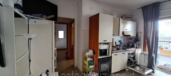 2 rooms Apartment in Rome, Italy No. 198815 7