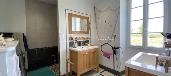 5 bedrooms House in Hagetmau, France No. 341192 7