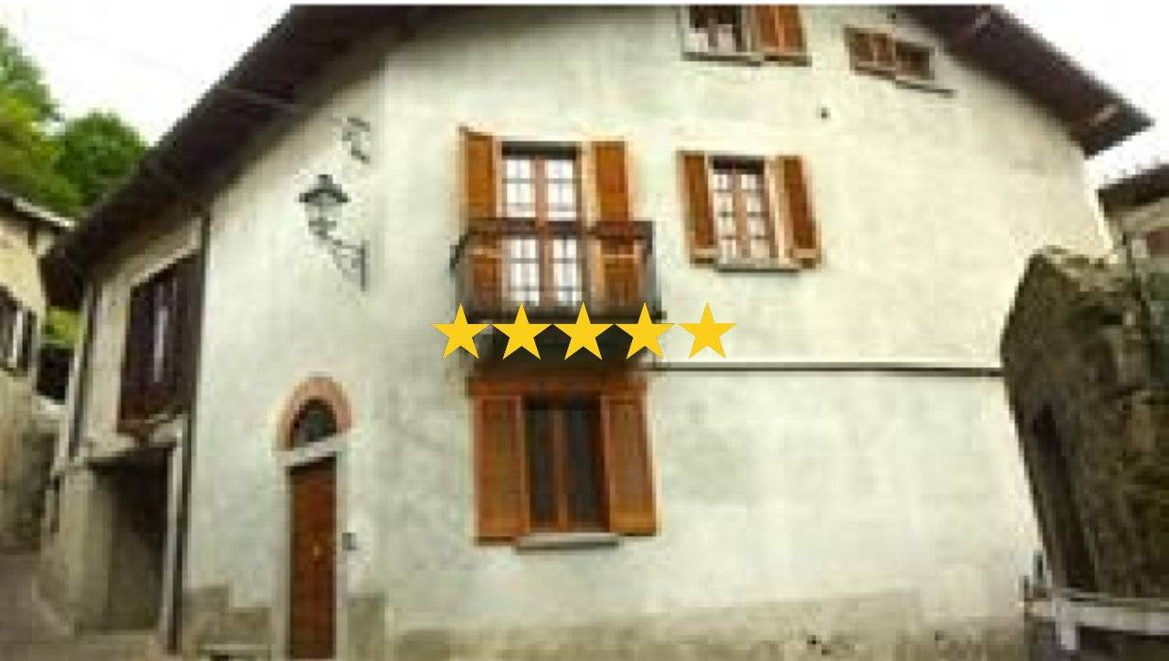 Apartamento T5 em Lasnigo, Italy N.º 381377