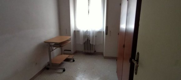 4 bedrooms Apartment in Terni, Italy No. 316867 4