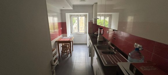 2 bedrooms Apartment in Lisbon, Portugal No. 50769 15