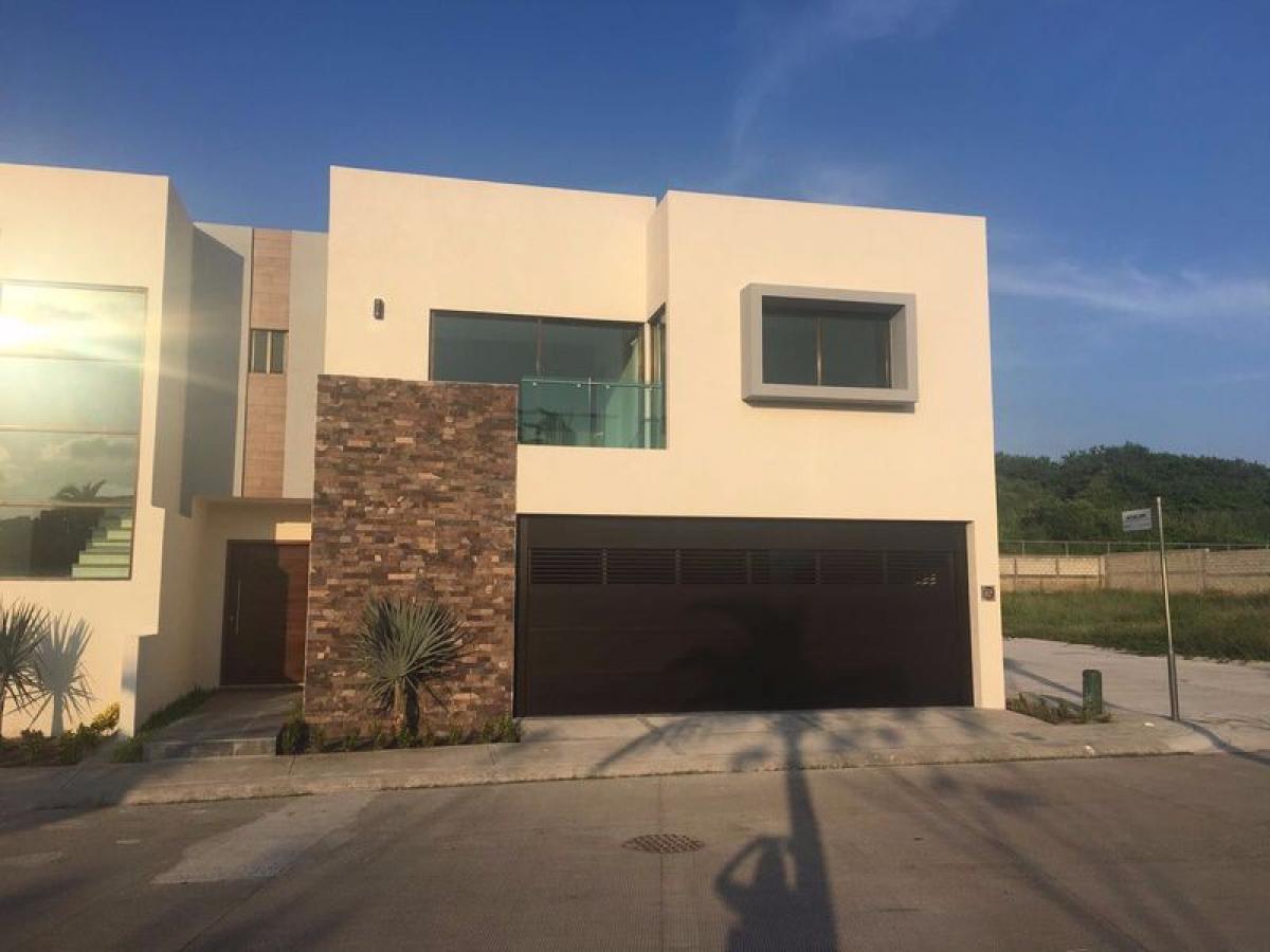 3 bedrooms House in Veracruz, Mexico No. 215023