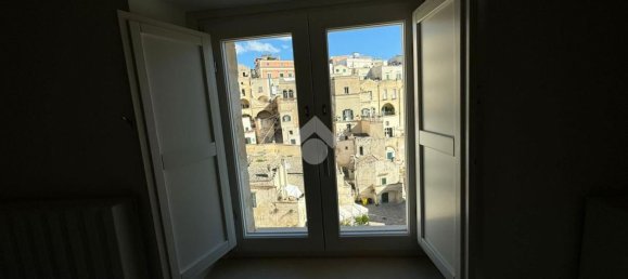 Apartamento de 3 habitaciónes en Matera, Italy No. 146950 34